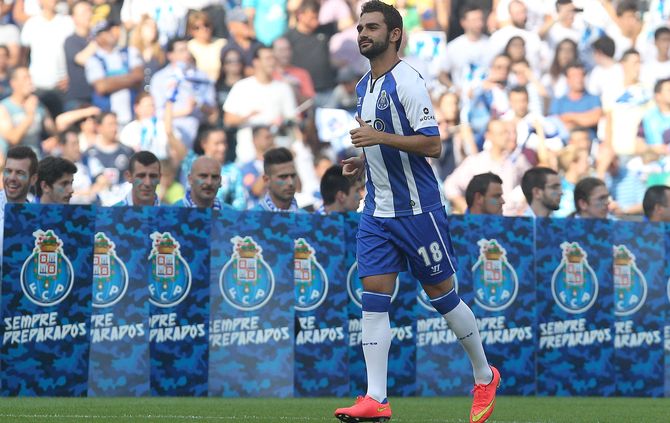 欧博官网会员 -国安今日表现抢眼，波尔图整场无解，教练赛后亲自拥抱的简单介绍