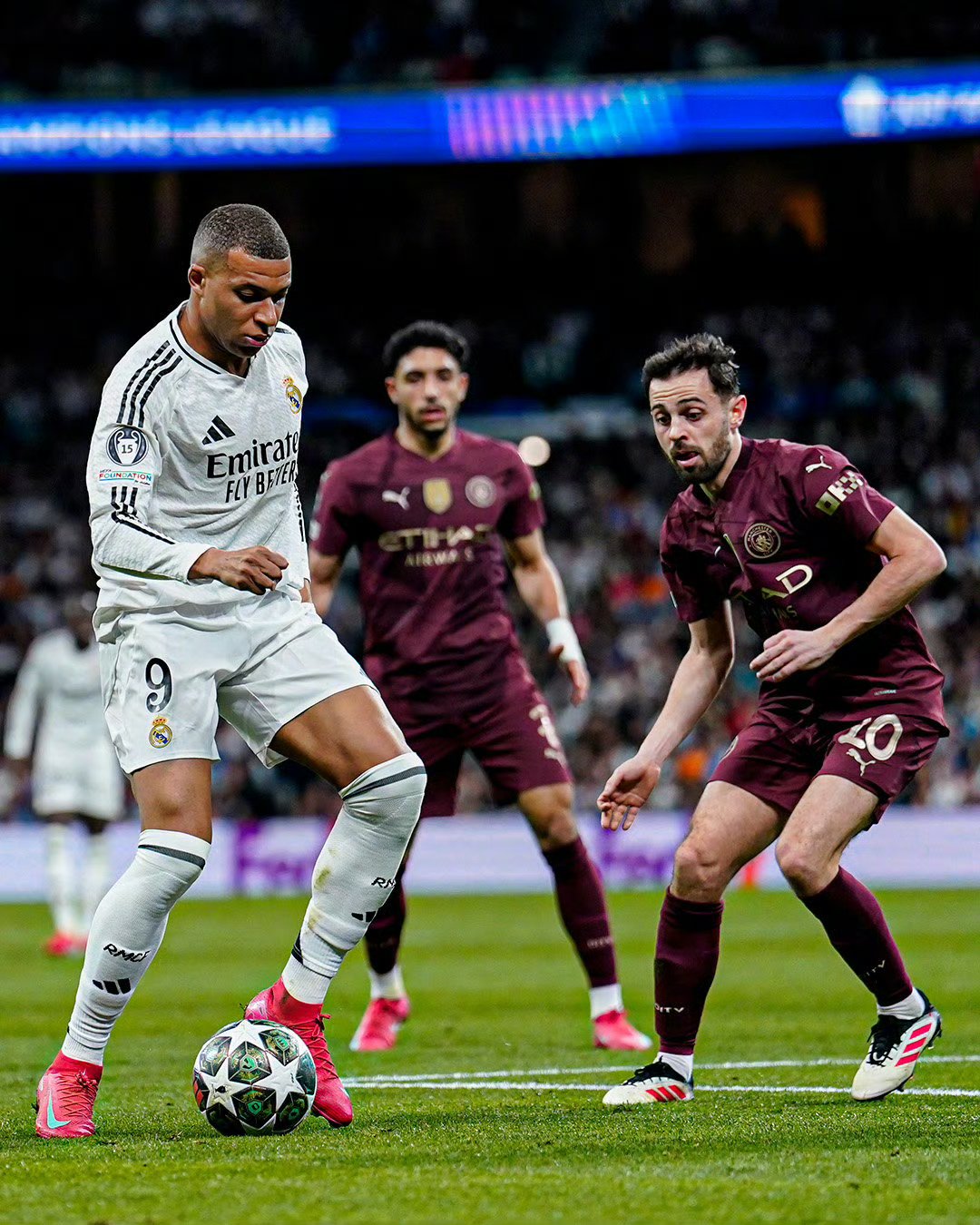 欧博官网代理 -VAR判罚再引争议，曼城对阵皇马裁判判点引发巨大争议的简单介绍